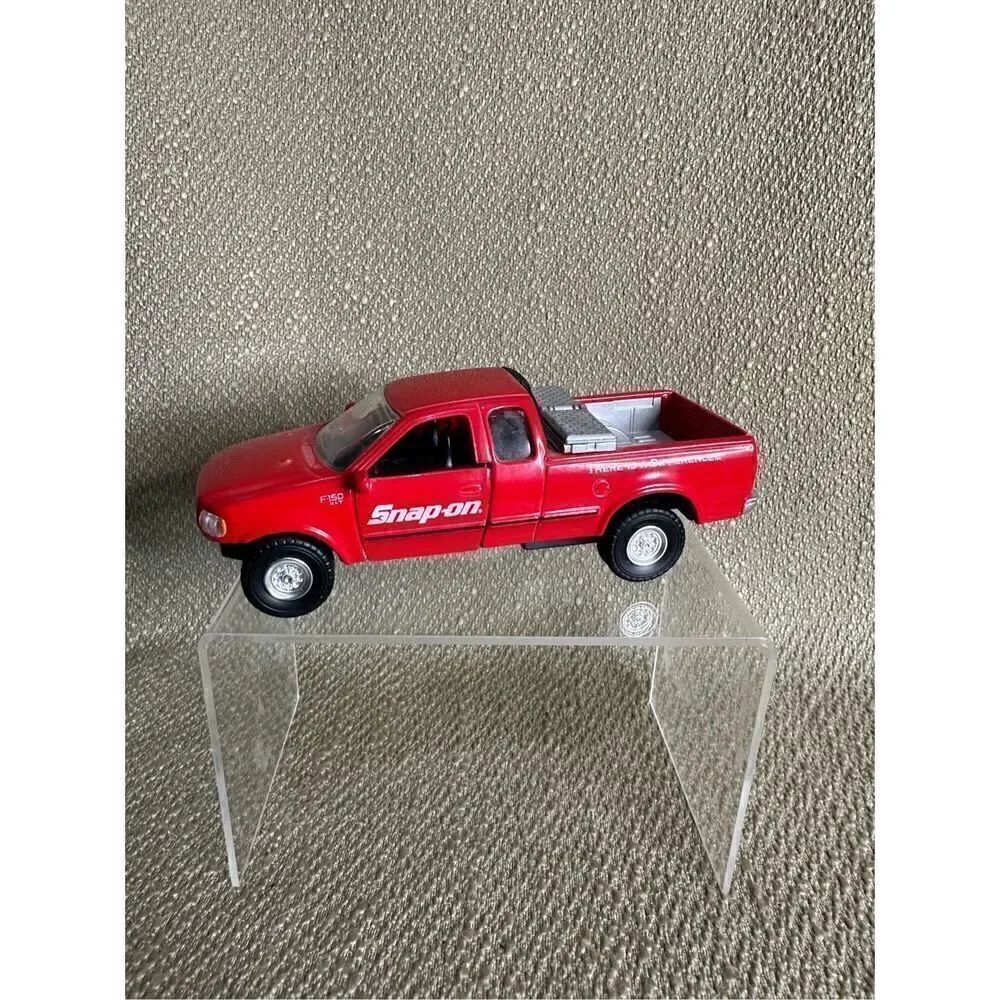Snap On Ford F-150 Pick Up with Custom Load Die Cast 1:38 Red